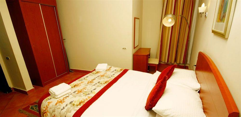 Porto Sokhna Pyramids Apartments Powered By Amer-Group Family Only 아인 수크나 외부 사진