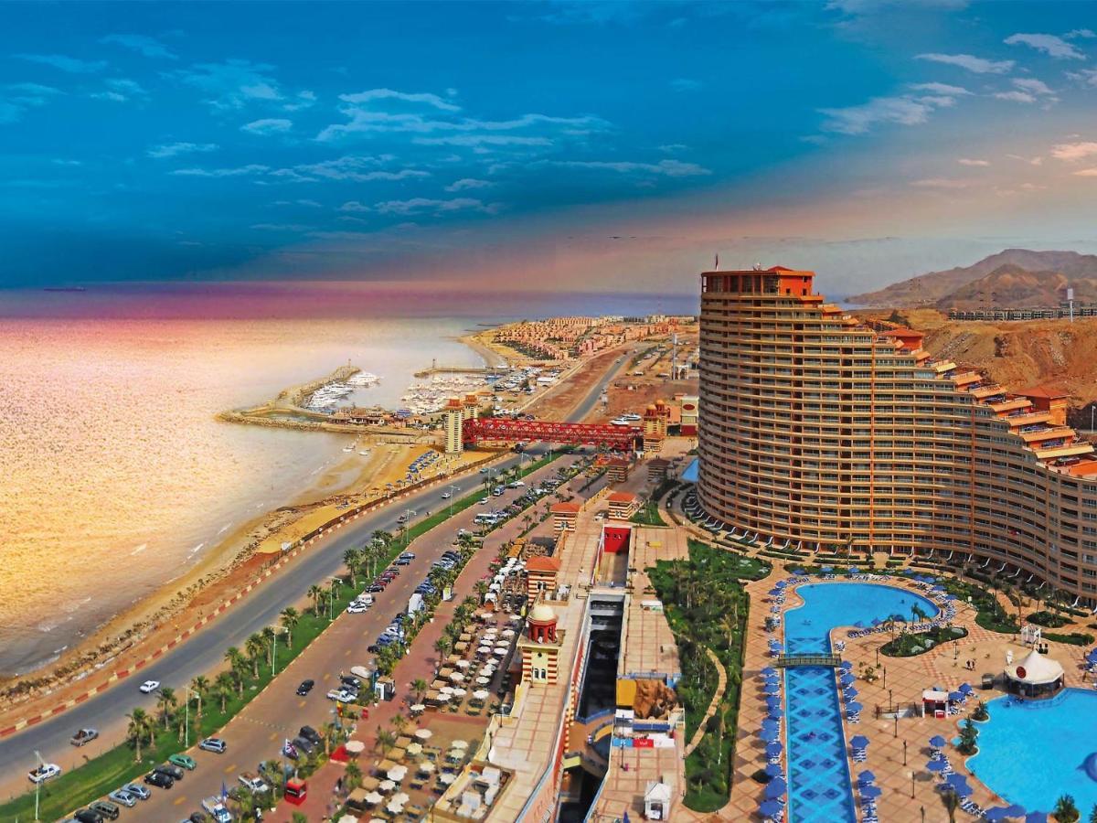 Porto Sokhna Pyramids Apartments Powered By Amer-Group Family Only 아인 수크나 외부 사진